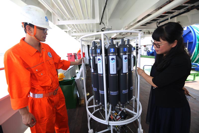 我國(guó)最大兩艘海洋漁業(yè)綜合科學(xué)調(diào)查船正式交付使用